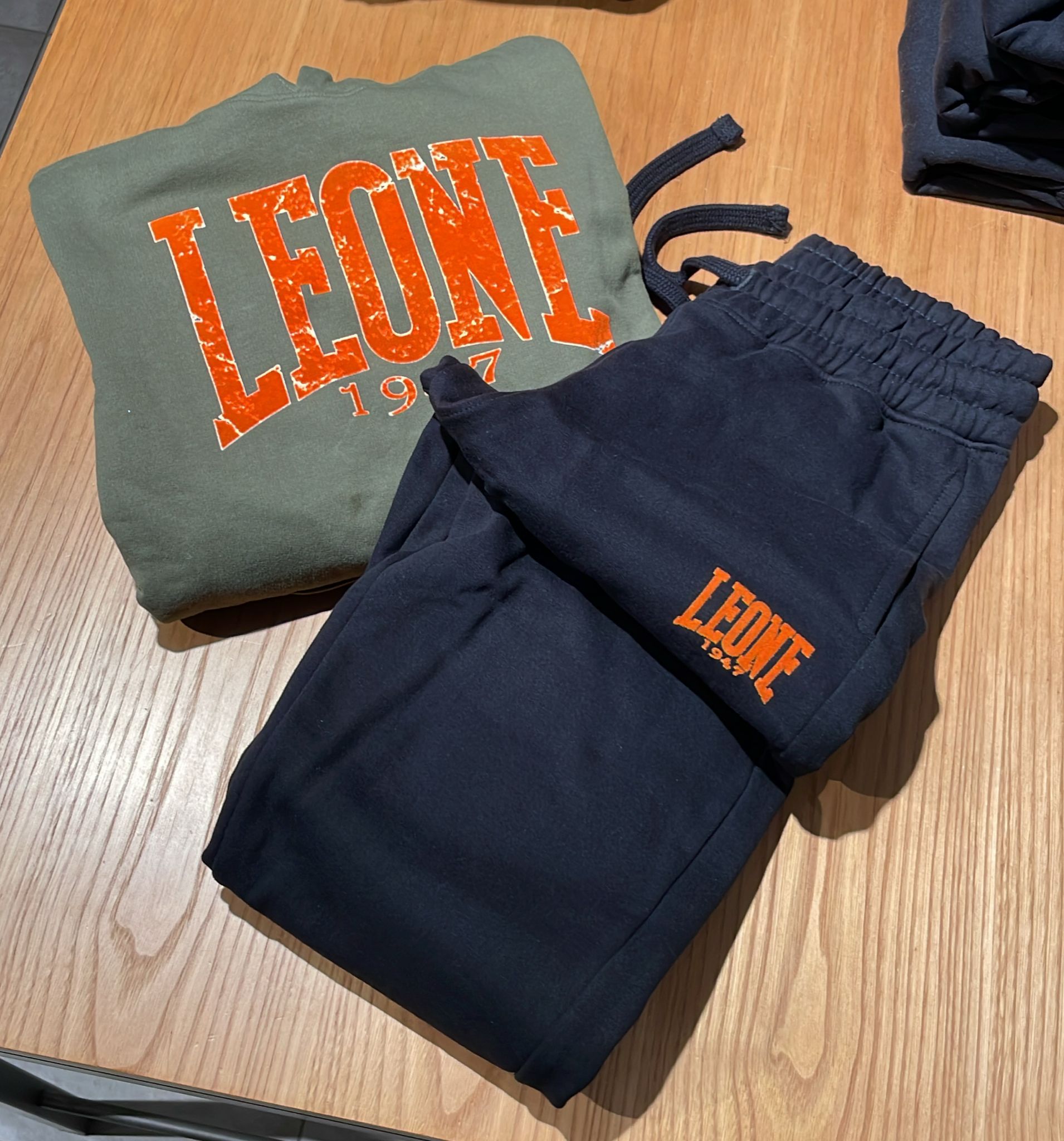 Felpa Leone 1947 Verde Militare